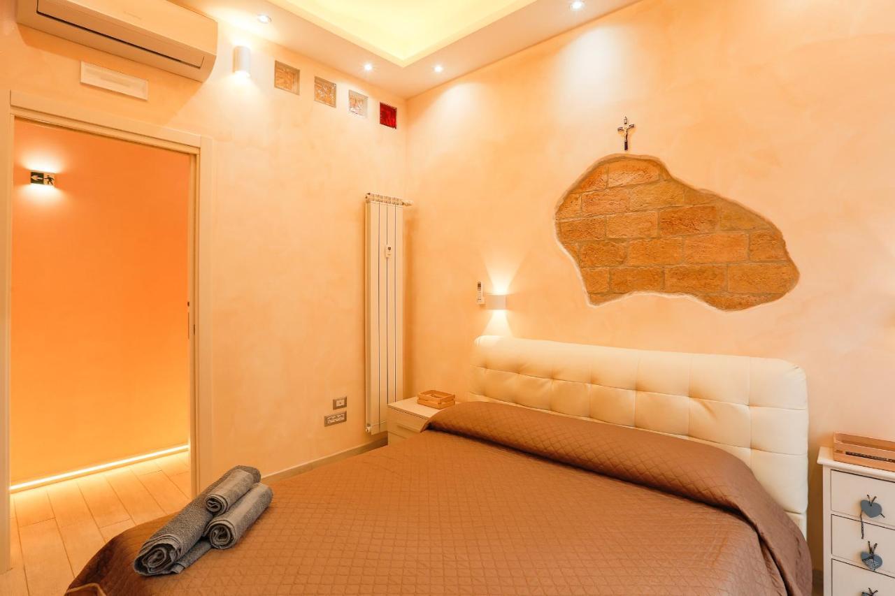 Spartacus Inn Apartment โรม ภายนอก รูปภาพ