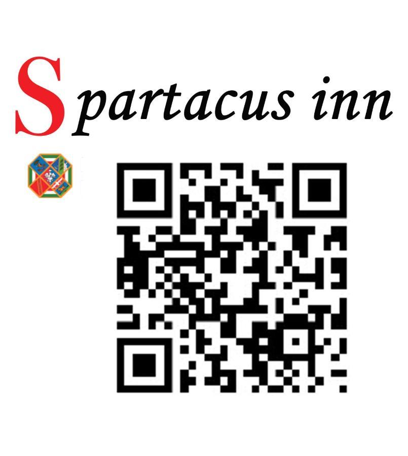 Spartacus Inn Apartment โรม ภายนอก รูปภาพ